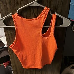 Cropped tank